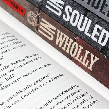 Photo of The Ultimate Unwind Collection Pages by Neal Shusterman 