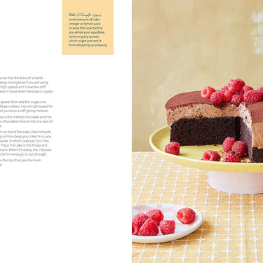 Simply Vegan Baking: Taking the faff out of vegan cakes, cookies, breads and desserts by Freya Cox (Hardcover)