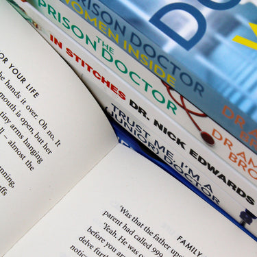 In Stitches, Trust me I'm a (Junior) Doctor, Where Does It Hurt, Fighting For Your Life, The Prison Doctor Women Inside and The Prison Doctor 6 Books Collection Set