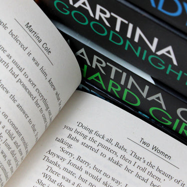 Martina Cole 6 book Set Collection ( Two women, Dangerous Lady, The Ladykiller, Goodnight Lady, Hard Girls, Faceless)