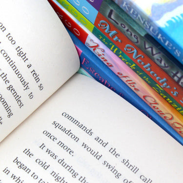 Michael Morpurgo Collection 8 Books Set Boxed – Classic Stories for Kids Aged 12+ | Includes War Horse, Kensuke’s Kingdom, Why the Whales Came & More